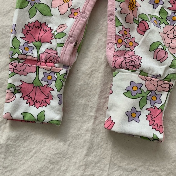 Baby Onsie - Picture 4 of 4